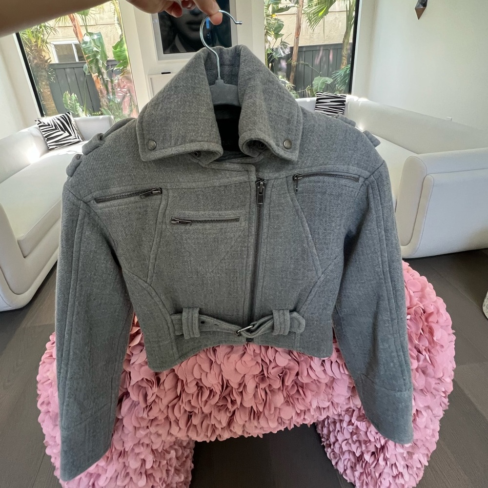Yigal Azrouel Gray Cropped Jacket with Belted Waist - Picture 11 of 13